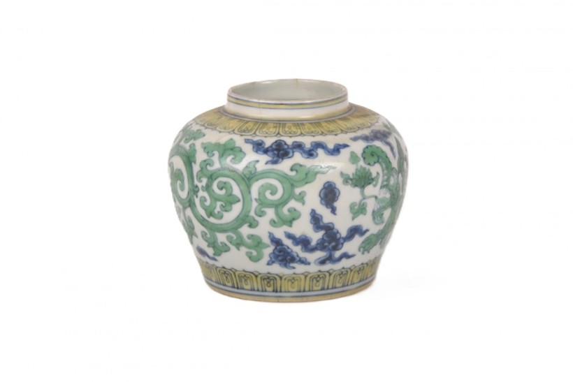Émaux doucai : histoire et secrets de la porcelaine chinoise